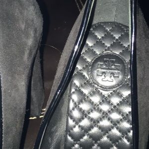 Tory Burch pums Sz 9 looks great $offer me